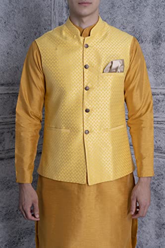 Image of Ethluxis Men's Silk Blend Kurta Set