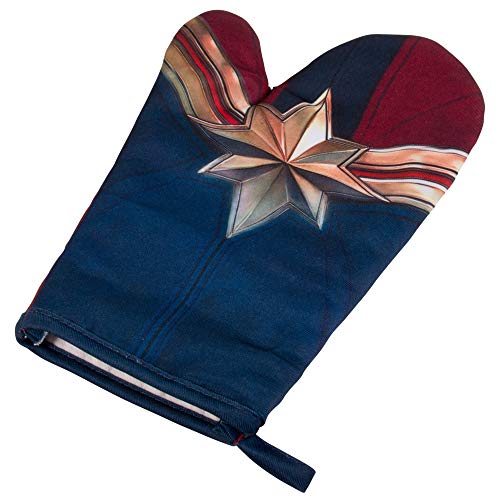 Captain Marvel Oven Mitt - One Size Fits Most - Super for Avengers Fans Who Like to Bake and Cook - Polyester