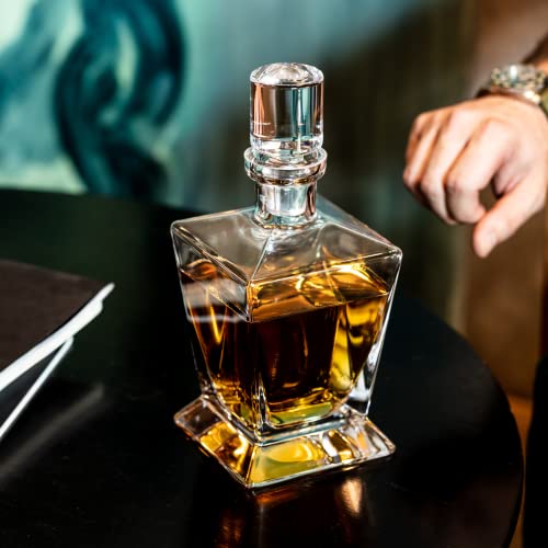 Image of KROSNO Whiskey Decanter with Lid, 25.4 oz, Caro Collection