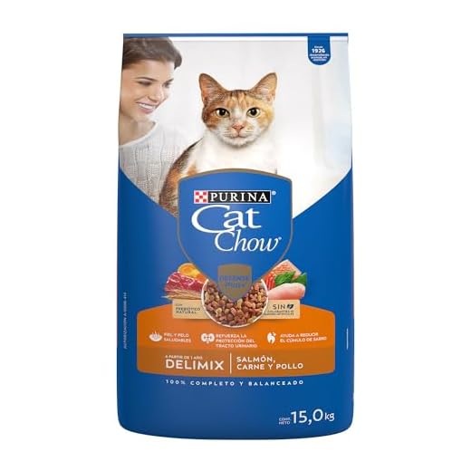 Purina Cat Chow Comida para Gato con Salmon, Carne y Pollo - 1 x 15.0 kg