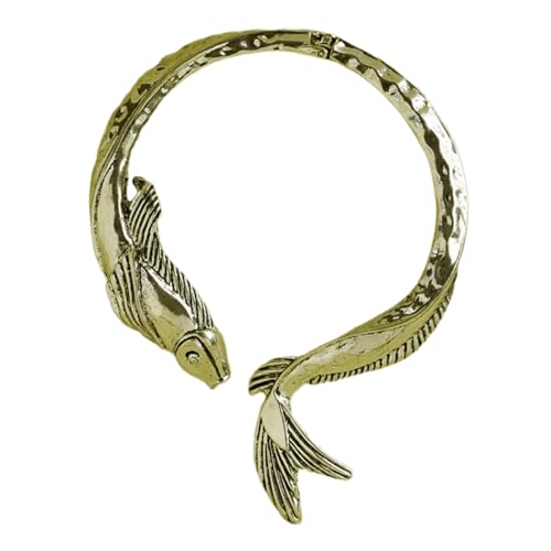 Bijoux de cou à la mode pour revitaliser instantanément un look trop basique