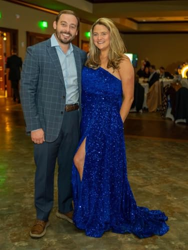 Fu Jiang Sparkly Sequin Prom Dresses for Women 2025 Long Split One Shoulder Formal Evening Ball Gown with Pockets3