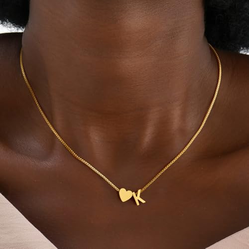 Eioi & Lmnm Gold Initial Necklace for Girls Kids Women, 18K Gold Plated Heart Tiny A-Z Pendant Necklace Dainty Letter Necklaces Cute Monogram Name Necklaces Gifts for Girl Age 5 6 7 8 9 103