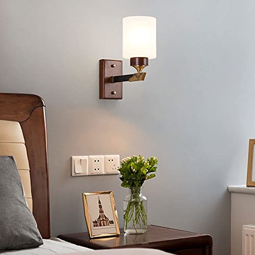 Aplique de pared moderno para iluminar pasillos oscuros de forma simple 2