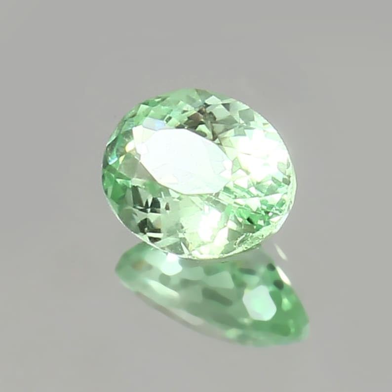 Pierre gemme saphir vert ceylan 8x6mm facettée pour création bague - 6