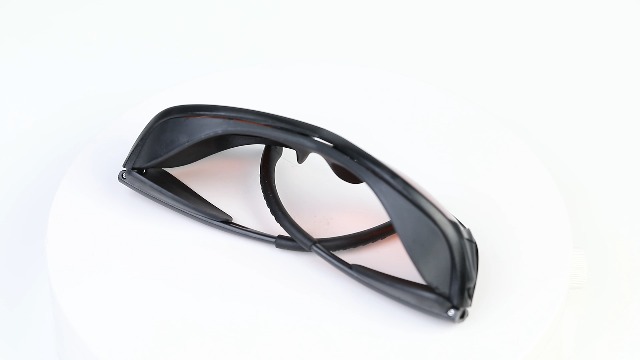 Cloudray Gafas De Seguridad Láser 355nm/532nm OD6+ CE: Protección UV Y Verde Para Máquinas De Grabado Y Corte (Estilo A)