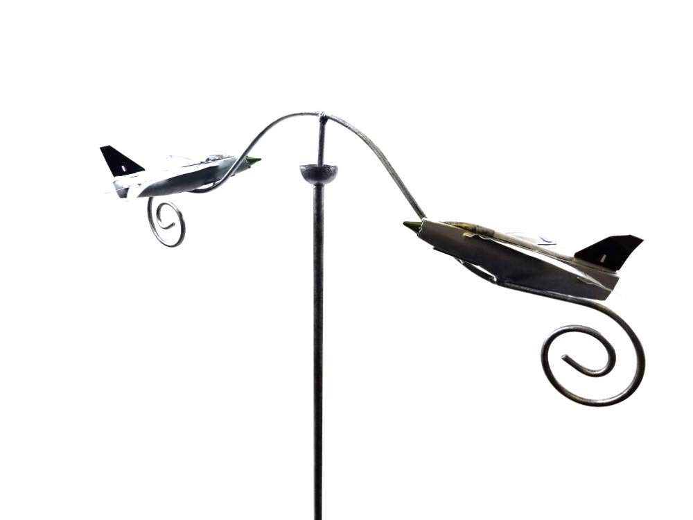Sk Style Black Wind Spinner Windmill Garden Stake - Lightning Jet Fighter