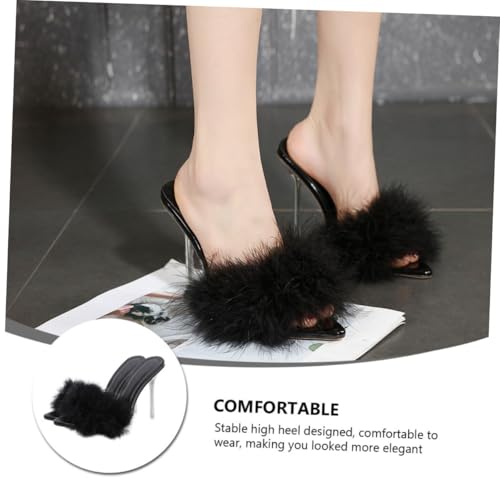 Sandales talons hauts et bout effilé pour utilisation extérieure