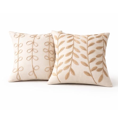 DALINA Fundas de Cojín 45x45 cm Efecto Lino Pack de 2 Unidades, Beige con Bordado Floral en Relieve, Decorativa para Sofá, Estilo Nórdico Natural, Suave y Elegante, Estilo C+D