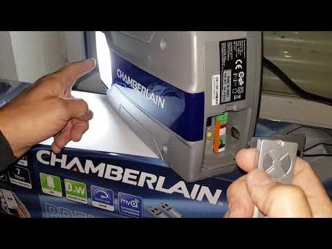 Chamberlain Garagentorantrieb Premium ML1000EV, 1 Garagentormotor, 2 Handsender, 1 kabelloser Funkwandtaster