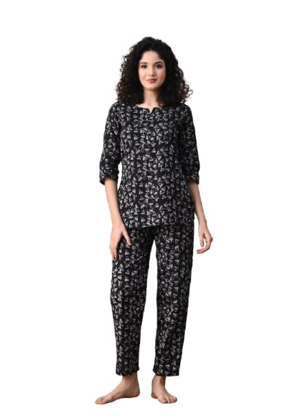 Image of Ichaa Women's Cotton Printed Round-Neck Night Suit Set with Pocket