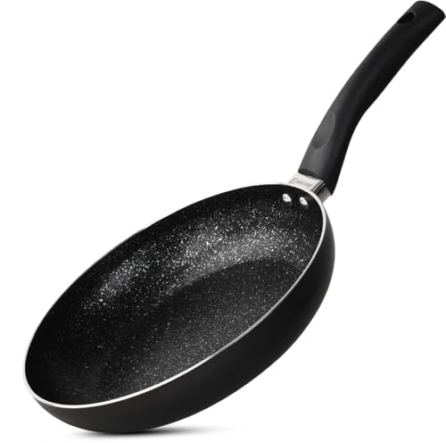 Bergner Essential Plus 5-Layer Non-Stick Coated 20 cm Frypan, Consumes Less Oil, Frying Pan with Bakelite Handle, Comfortable Grip, PFOA Free, Quick H