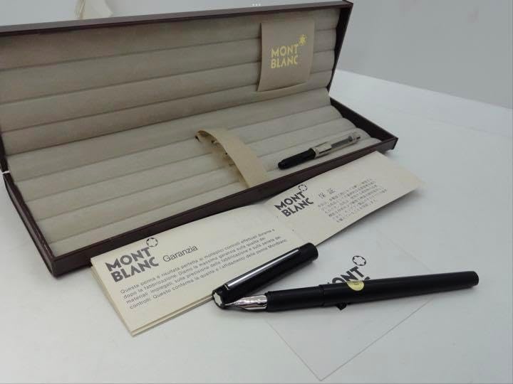 モンブラン社史上最初で最後の☆ブラック・ロードナイト鉱加工No1124