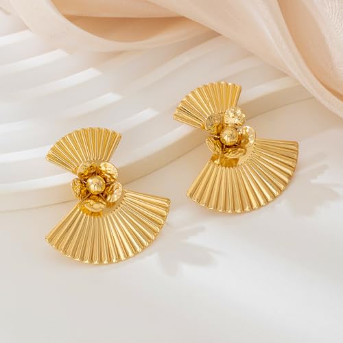 Vintage Fan-Shaped Statement Earrings, Gold Plated, Textured Design with Flower Embellishments4