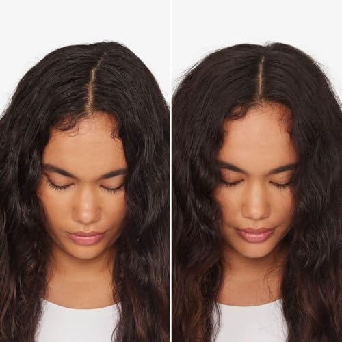 Olaplex Nº.4D Clean Weightless Volume Healthy Scalp Dry Shampoo: Absorbs Oils & Neutralizes Odor | No Powdery Residue | For Coily, Curly, Straight, and Wavy, 178 g / 6.3 Oz.