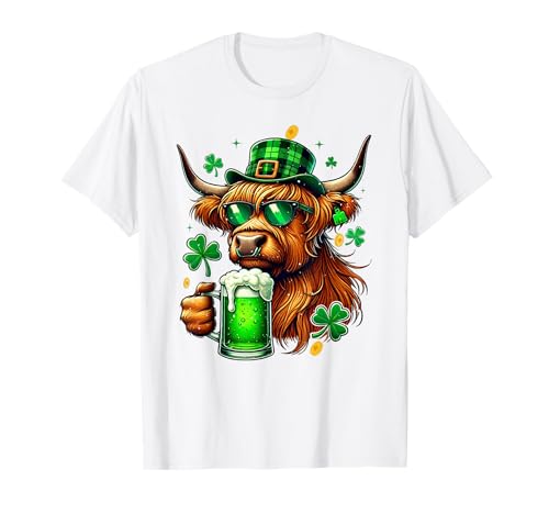 Vache irlandaise des Highlands avec trèfles St Patrick's Green Beer T-Shirt