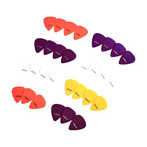 Amazon Basics Lot de 30 médiators pour guitare en celluloïd Couleurs unies - Les Beatles, Paul McCartney, John Lennon, RIngo Starr, George Harrison Amazon Basics Lot de 30 médiators pour guitare en celluloïd Couleurs unies