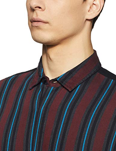 Image of United Colors of Benetton Men's Striped Slim Fit Shirt