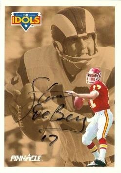 Sports Memorabilia Steve DeBerg Autographed Football Card (Kansas City Chiefs) 1991 Pinnacle The Idols No.379