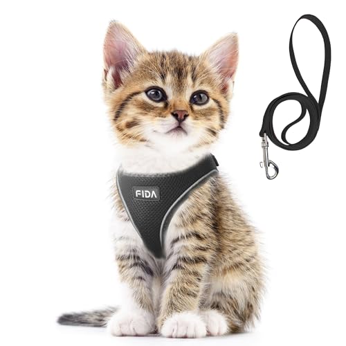 FIDA 猫 猫用 ハーネス リード セット 猫具 猫牽引ロープ リード ベスト ソフト胸あて 軽量 サイズ調節可 夜反射 通気メッシュ お出かけ 抜けない ベスト ねこ ネコ 子猫 子犬 小型犬(XXXS,ブラック)for Kitten and Pupp