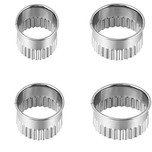 4 pcs Cookie Cutters Round Biscuit Mold Stainless Steel Circle Scone Cutter for Baking Cutters for Dough Pastry Donut Fondant Fruit Vegetable DIY Cake Decoration