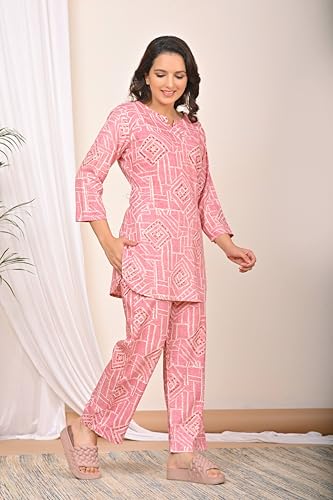 Image of Amazon Brand - Tavasya Women Cotton- Rayon Printed Kurti with Pant Co-Ord Set | Soft Comfortable Straight Fit Ethnic Kurta Set | 3 /4 Sleeves V-Neck Daily, Office & Casual Wear