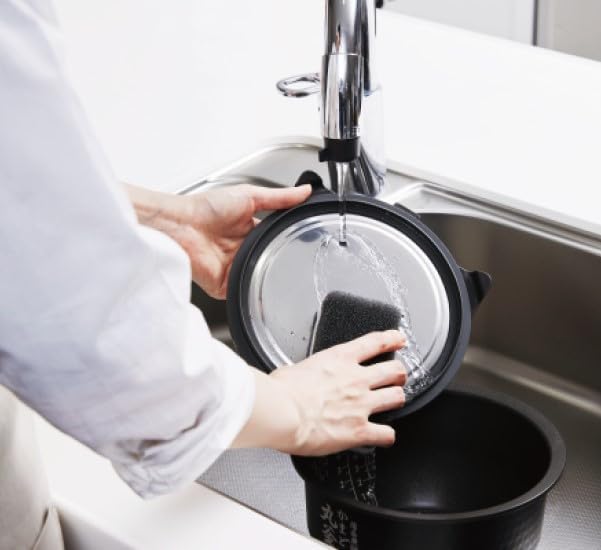 【5年延長保証付！】東芝 圧力IH炊飯器 5.5合炊き RC-10MGW-K グランブラック 5.5合炊き