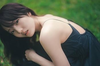 Amazon.co.jp: 本田 真凛 / 1st 写真集 「 MARIN 」 : J-pop
