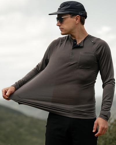 KETL Departed Featherweight Performance Tee - Henley Pocket Tee - Men's Athletic Shirt3