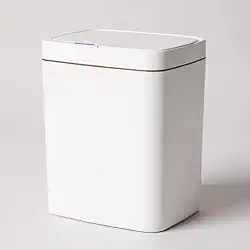 Lixeira Automatica para Banheiro, Cozinha, Quarto e Escritório, Antiodor Bebe, Tampa com Sensor de Abertura, Casa Inteligente Cor Branca -18 litros
