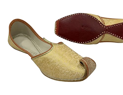 Men's Gold Khussa Shoes Punjabi Jutti Indian Ethnic Mojari Tribal Bridal Shoes4