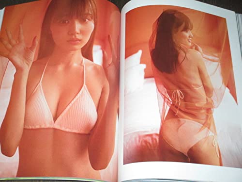 Amazon.co.jp: 初版第一刷 帯付き 乃木坂46 山下美月1st写真集