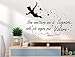 Adesivo da parete Adesivo da parete in PVC rimovibile Adesivo da parete Peter Pan Never Stop Dreaming Phrase Phrase Decal che solo la persona dei suoi sogni può volare 60X90CM