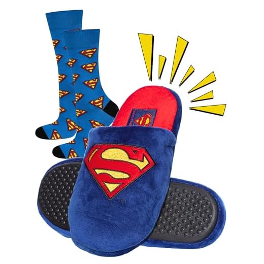 soxo Set Superman de Zapatillas de Casa y Calcetines para Hombre, Talla de Calcetines: 40-45 EU, Talla de Zapatillas de Casa: 41-42EU