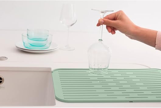 Brabantia Sinkside Silicone Dish Pot Drying Mat (Jade Green) Soft, Non-Slip Kitchen Counter Sink Top Drainer for Dishwashing