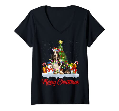 Womens basset hound dog xmas tree lighting basset hound christmas v-neck t-shirt