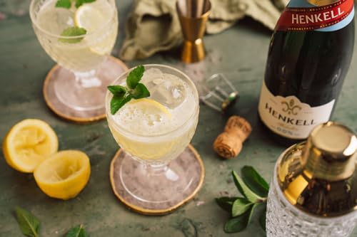 Henkell Alkoholfrei 0,0 Prozent (6 x 0,75 l) - Alkoholfreie Alternative zu Champagner, Crémant, Cava und Sekt, Trocken, feinperlig, erfrischend-fruchtig und frisch im Geschmack, VEGAN
