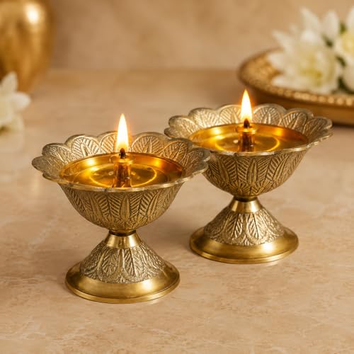 Image of Pure Source India Brass Akhand Diya /Oil Lamp for Pooja, Mandir and Home Decoration (L-2.75inch) 2pcs