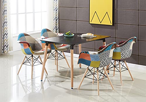 Life Interiors: Juego de 4 sillas de baño y mesa de comedor de patchwork Cover