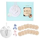 Cadeau de naissance neutre : le kit cadeau pour bébé comprend un kit d'argile pour empreintes de mains ou de pieds de bébé, et un ensemble d'accessoires photo en bois