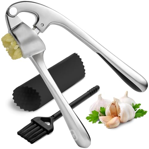 GD Garlic Press with Silicone Peeler & Brush