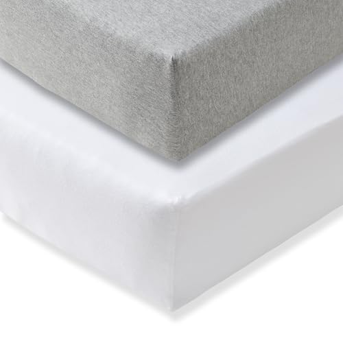 Image of Burt's Bees Baby Organic Cotton Fitted Crib Sheet, Unisex Baby Beddings | A nursery essential crib sheet with 360º elastic that prevents sheets from creeping up on the mattress