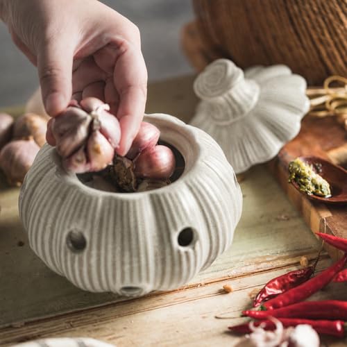 Cormomu Ceramic Garlic Keeper with Lid and Holes, Garlic Holder to Keep Garlic Cloves Fresh Garlic Saver and Storage, Farmhouse Kitchen Organizers and Storage — view 2