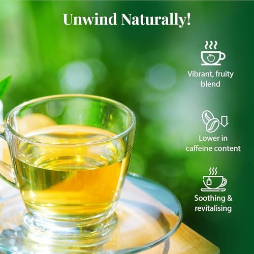 Image of Twinings Green Tea Green Apple, 25 Teabags| Pack of 1| Perfectly Balanced & Refreshing Taste| Light, Fruity Taste| Low Calorie| Handpicked Green Leaves| Enjoy a Hot Cup of Tea