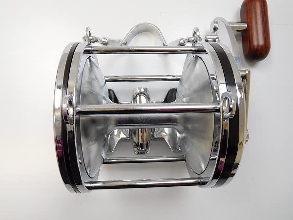 Amazon.co.jp: PENN セネター 9/0 スター開発 ハンドルドラグ ／管理