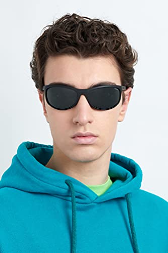 POLAROID P7334 9CA BLACK 63/18/131 UNISEX Sunglasses2