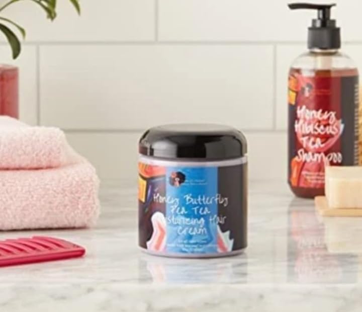 Miniatura 5 de Secretos de un cuidado natural del cabello - Crema hidratante para el cabello con té de guisantes y mariposas de miel