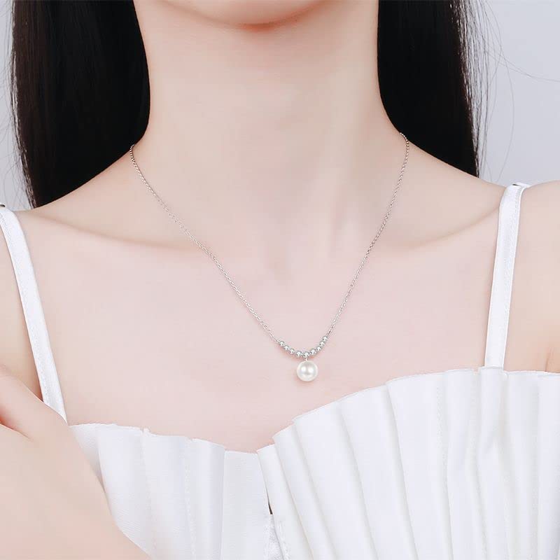 Collier moissanite pendentif sourire perle pour look quotidien
