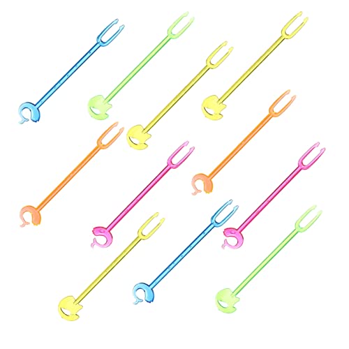 NAMOARLY 100pcs Plastic Animal Shaped Fruit Forks Safe Dessert Picks for Boys and Girls Party Decorations