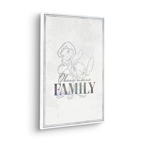 Komar Disney Lilo & Stitch Family Goals Tableau sur châssis en bois véritable Motif Lilo & Stitch 30 x 40 cm Décoration murale pour chambre d'enfant